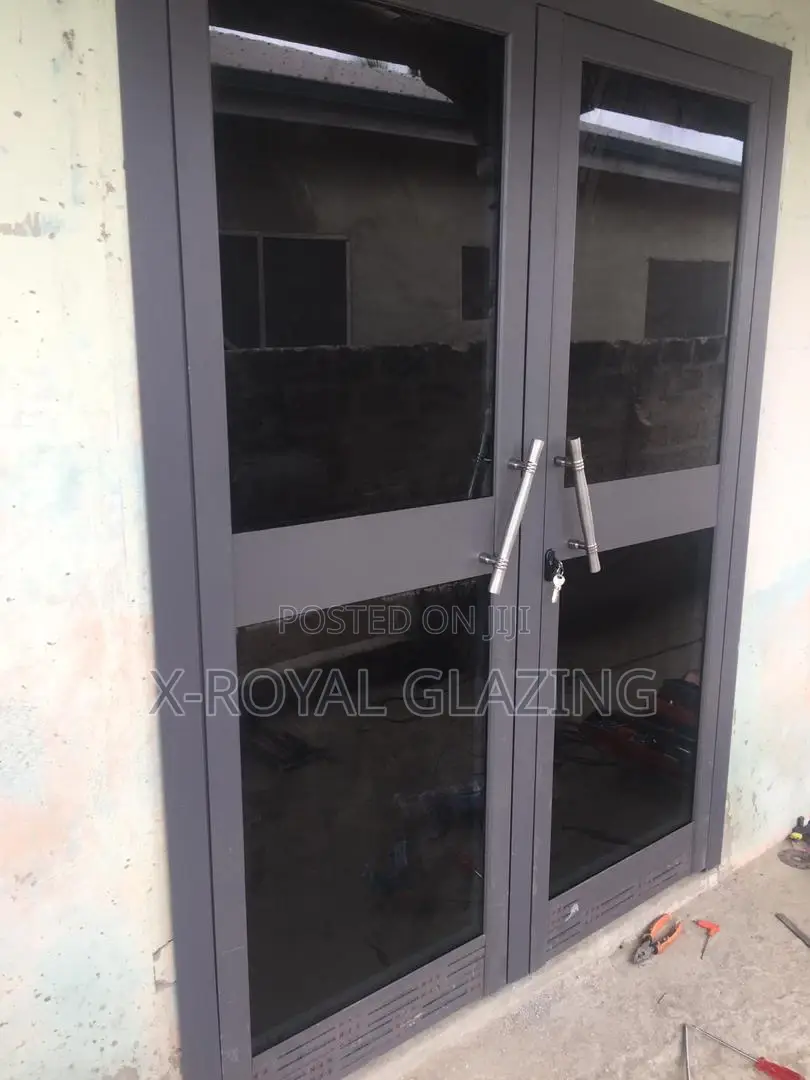 White Powder Grey Coating Double Hinch Door
