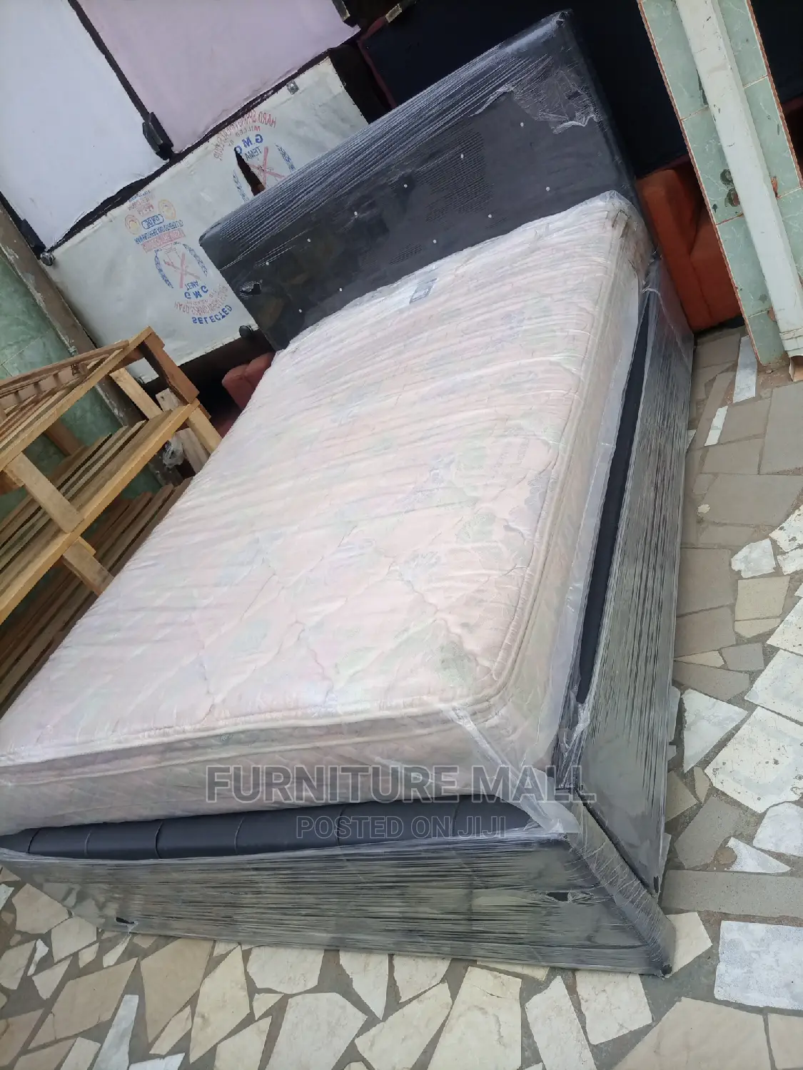 New Double Bed With Maattress🥰💯😍🔥🔥. Free Delivery