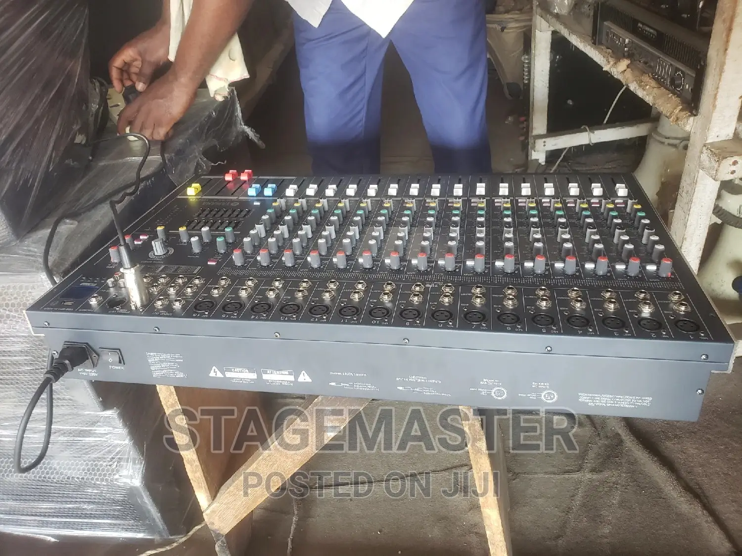 Yamaha SMX 16 Channel ( New Model)
