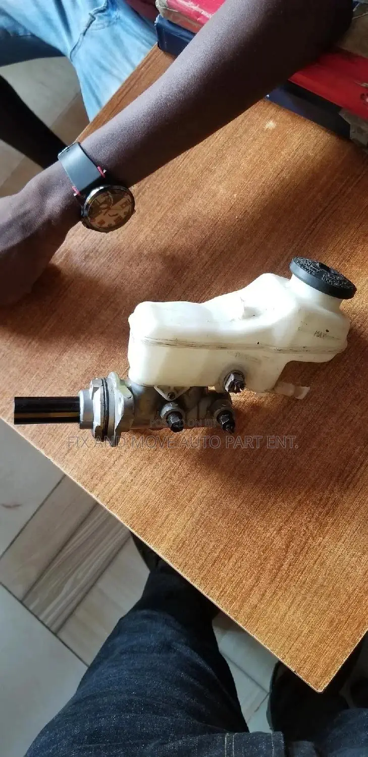 Toyota Corolla 2009, Tacoma 2013, Rav4 Brake Port Available