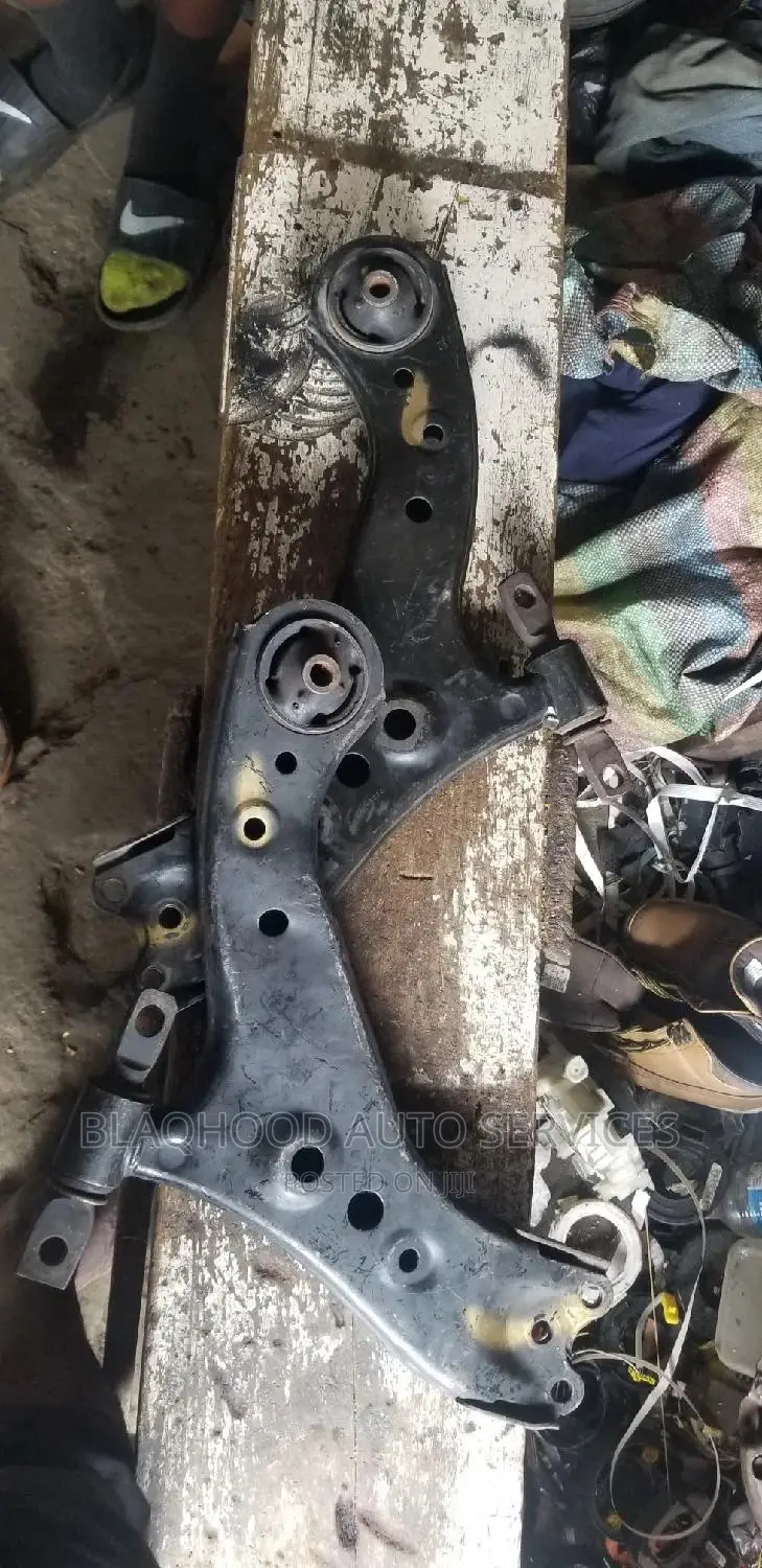 Toyota Rav4 2018-2020 Lower Arm Pair Available