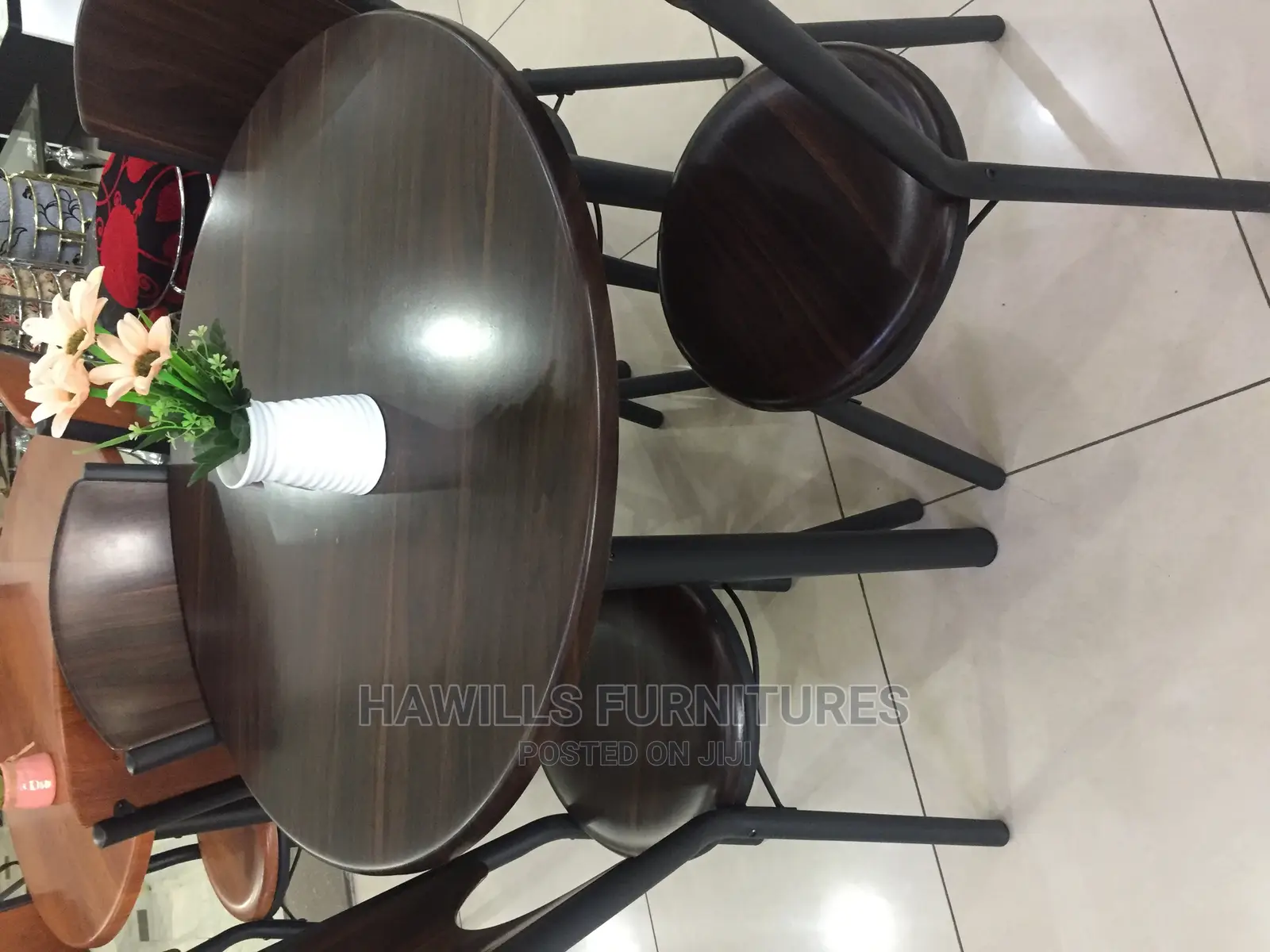 Dining With Four Chairs