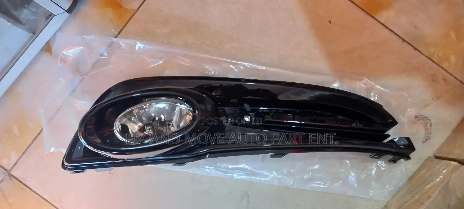 Honda Civic 2013-2015 Fog Light and Cover Pair Available