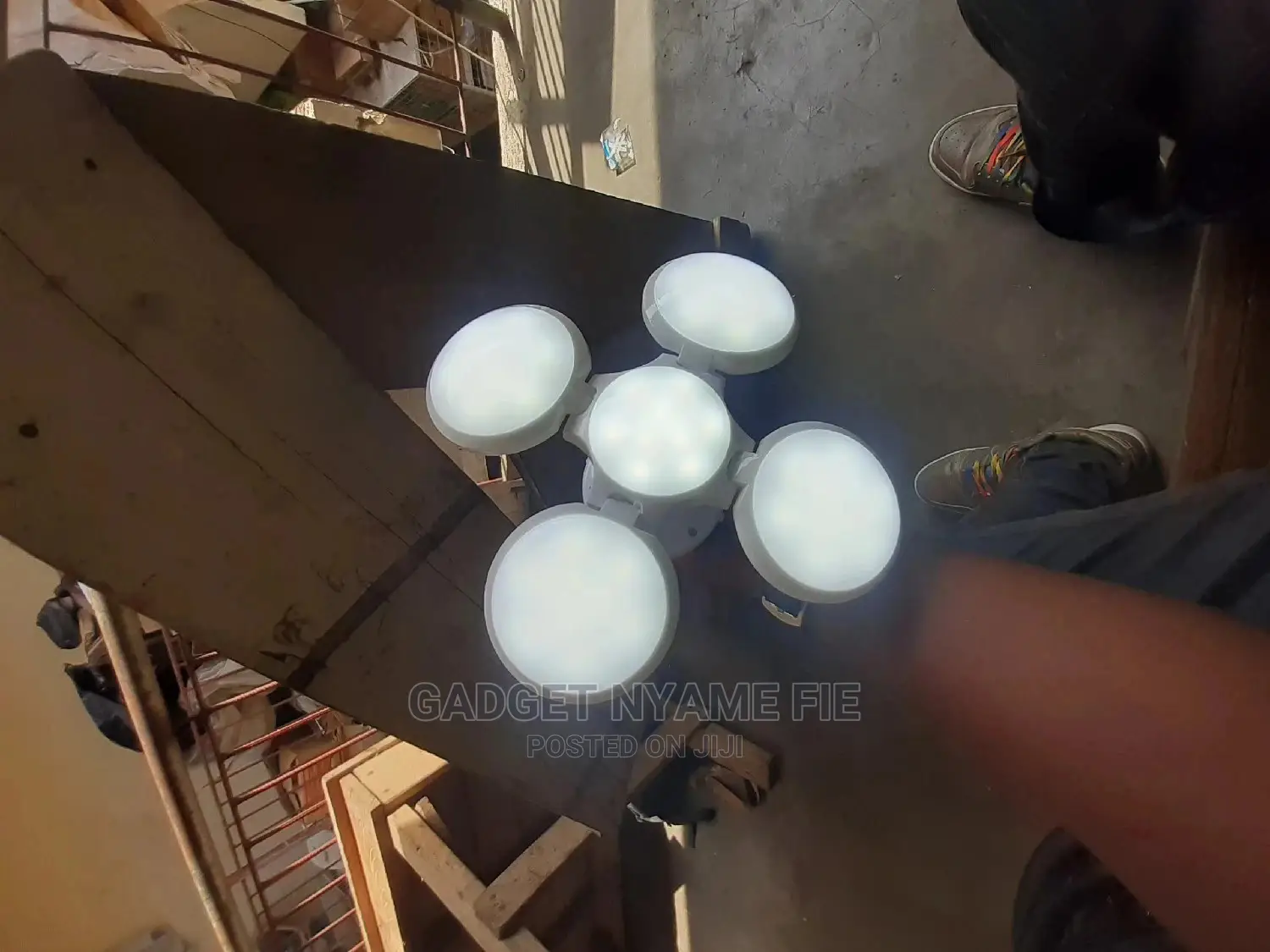 Solar Rechargeable LED Light Bulb