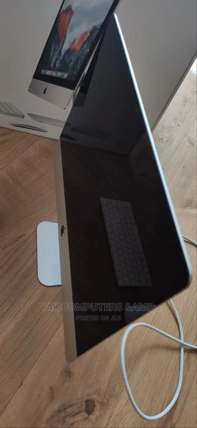 Desktop Computer Apple iMac 8GB Intel Core I5 HDD 256GB