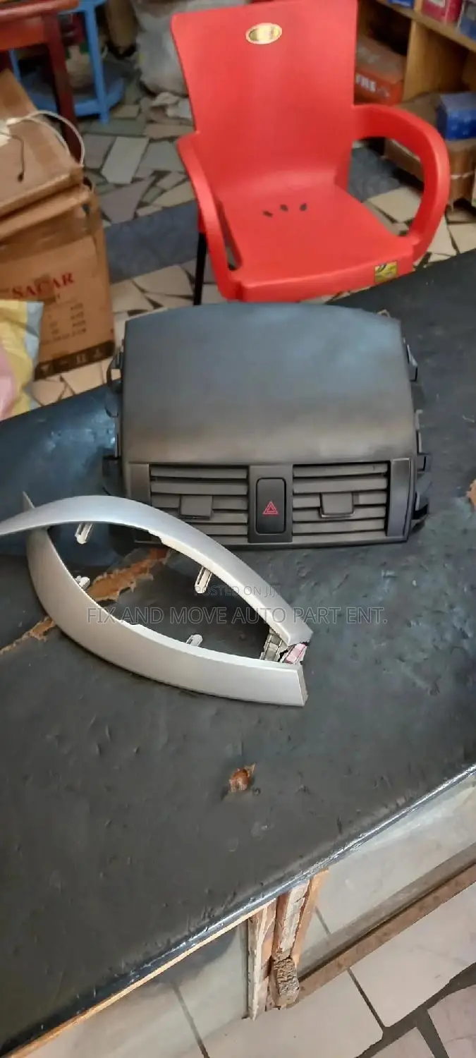 Toyota Corolla 2008-2012 Brand New Top Vent and Sides