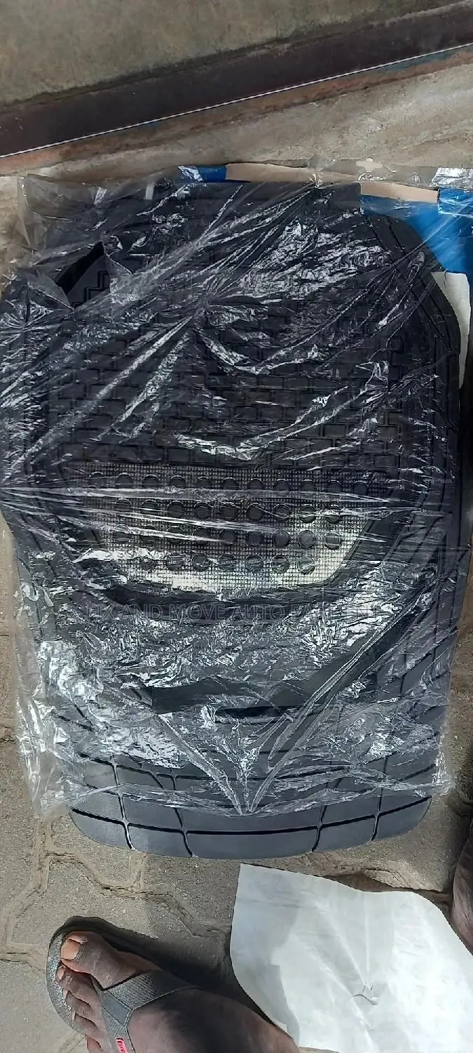 Floor Mat/Carpets for All Cars Available
