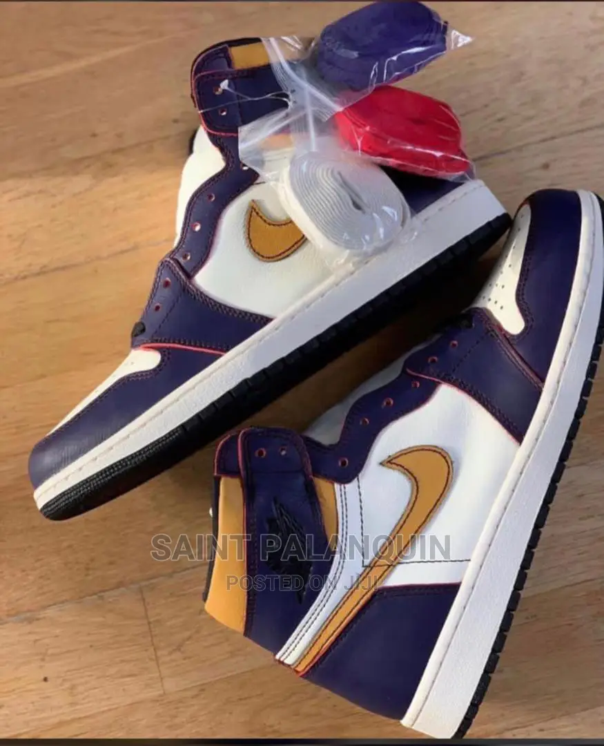 Nike Sneakers