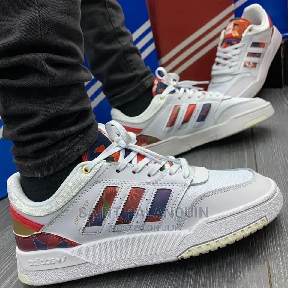 Adidas Sneaker