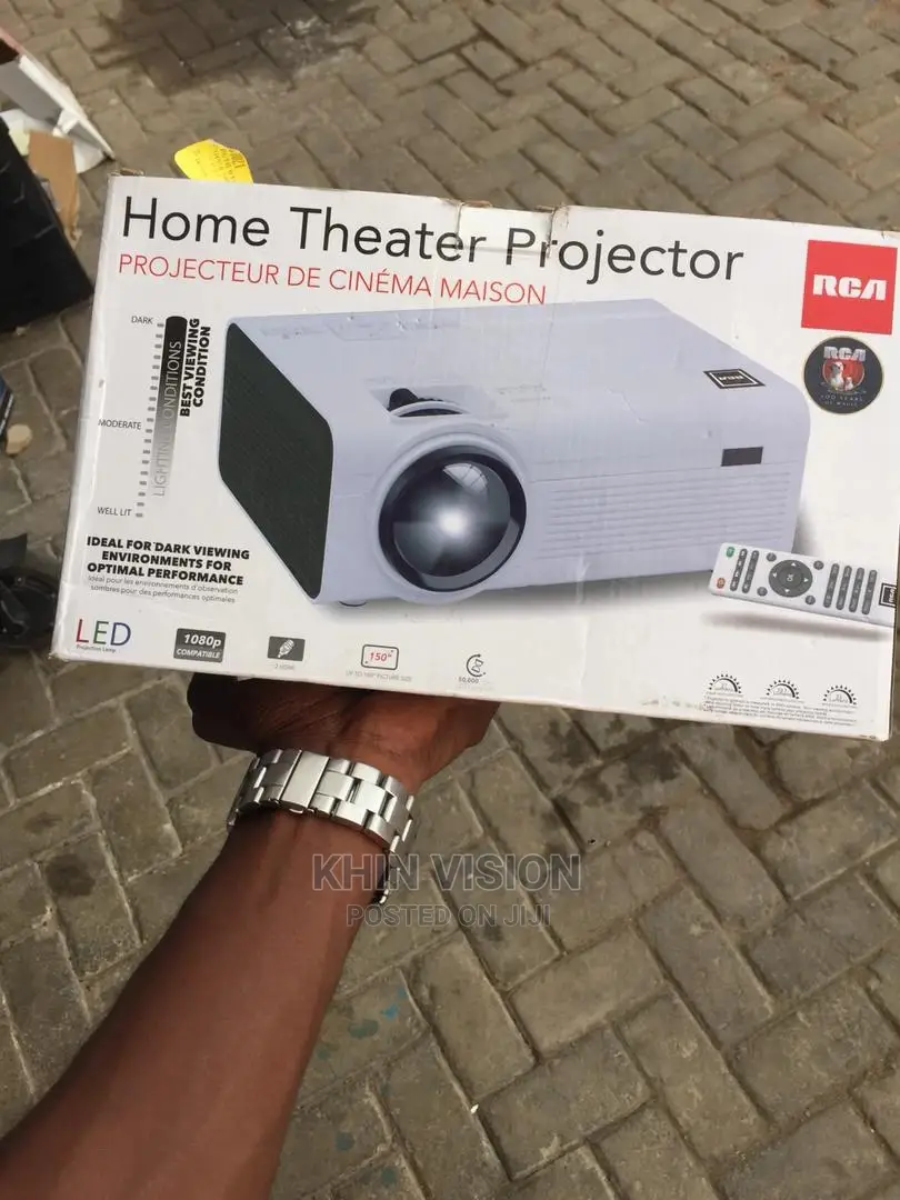 Projector Original RCA With Remote Control