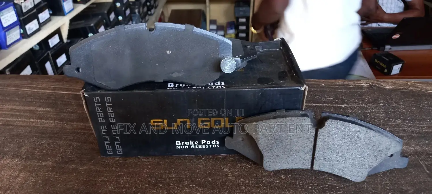 Brand New High Quality Brake Pads for All Cars Available