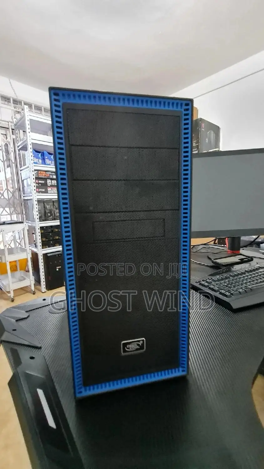 Desktop Computer 8GB Intel Xeon SSD 256GB