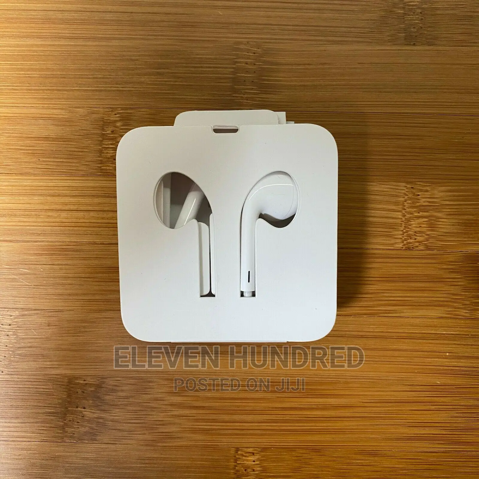 APPLE Lighting Connector Earbuds