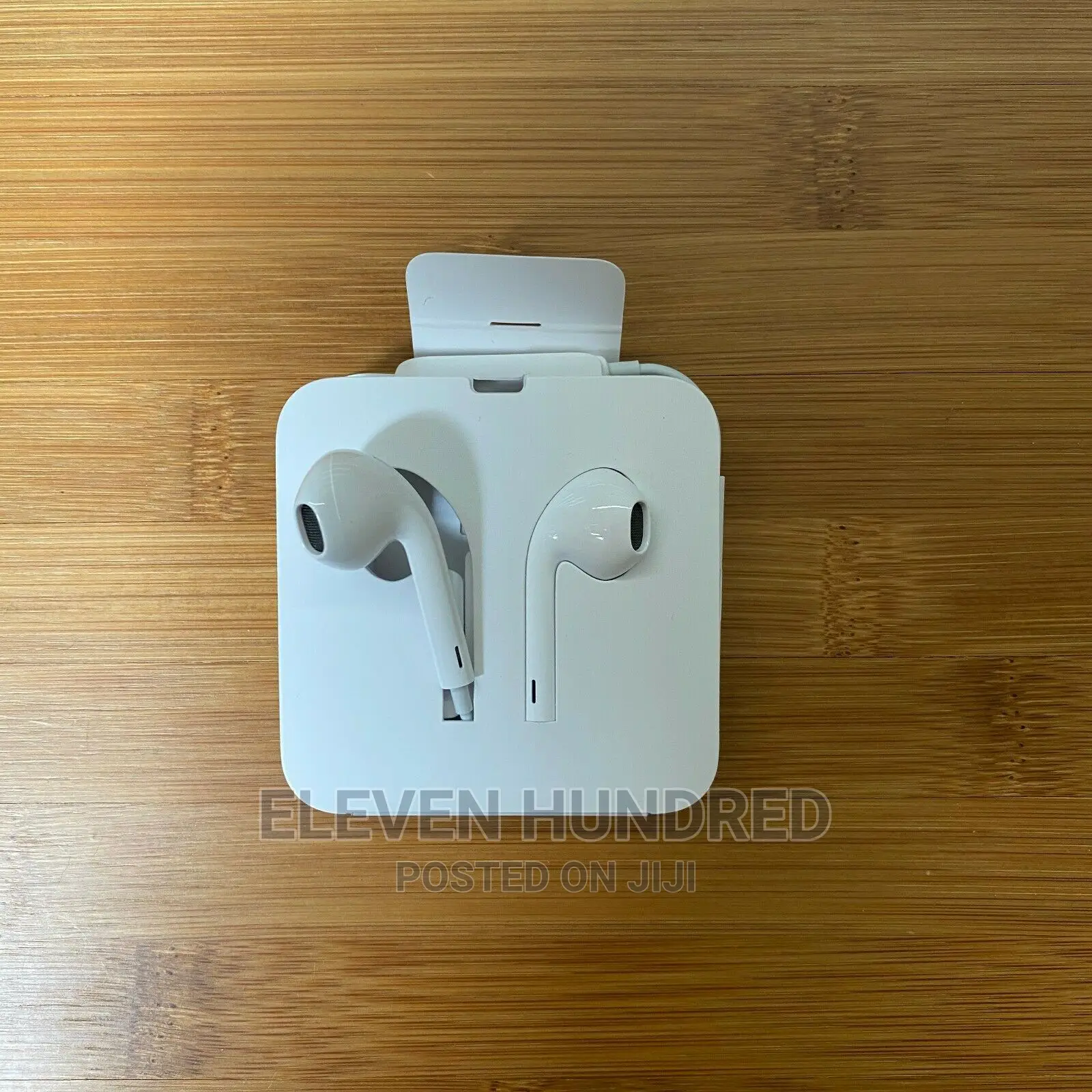 APPLE Lighting Connector Earbuds