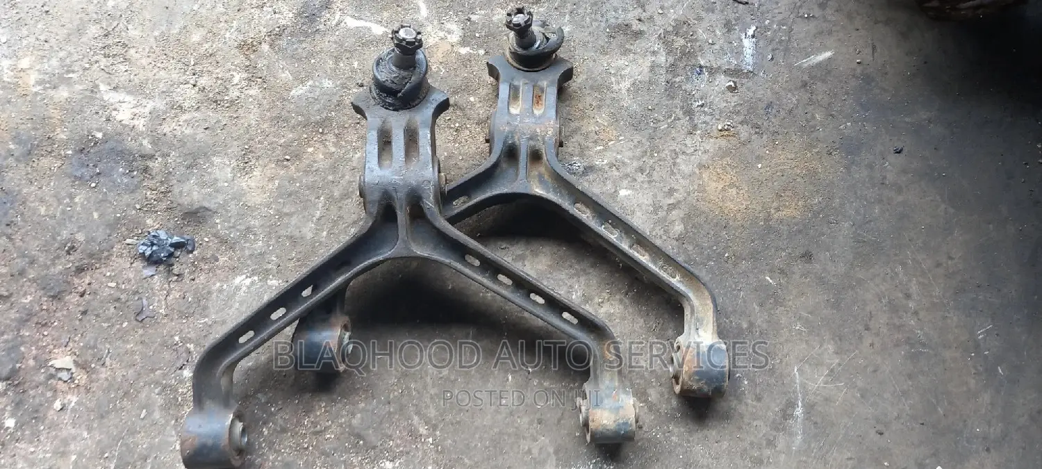 LOWER ARM High Quality Pair for All Cars Available