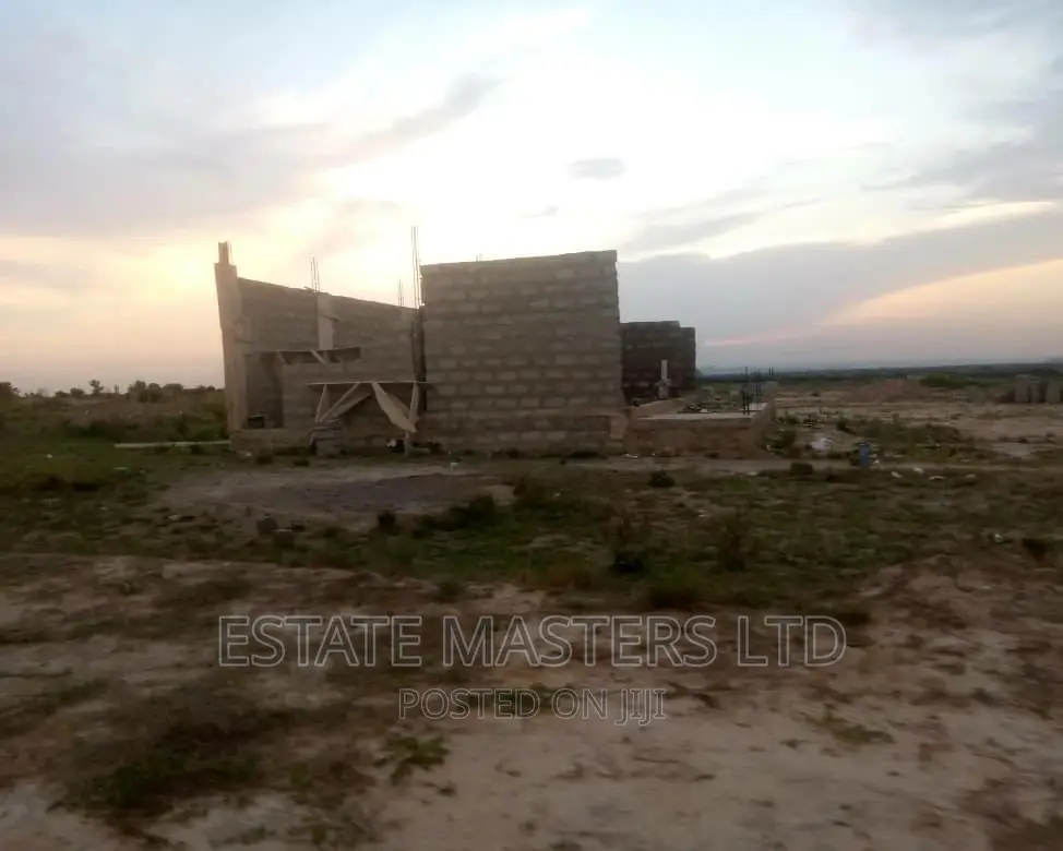Promo Estate Lands at Tsopoli