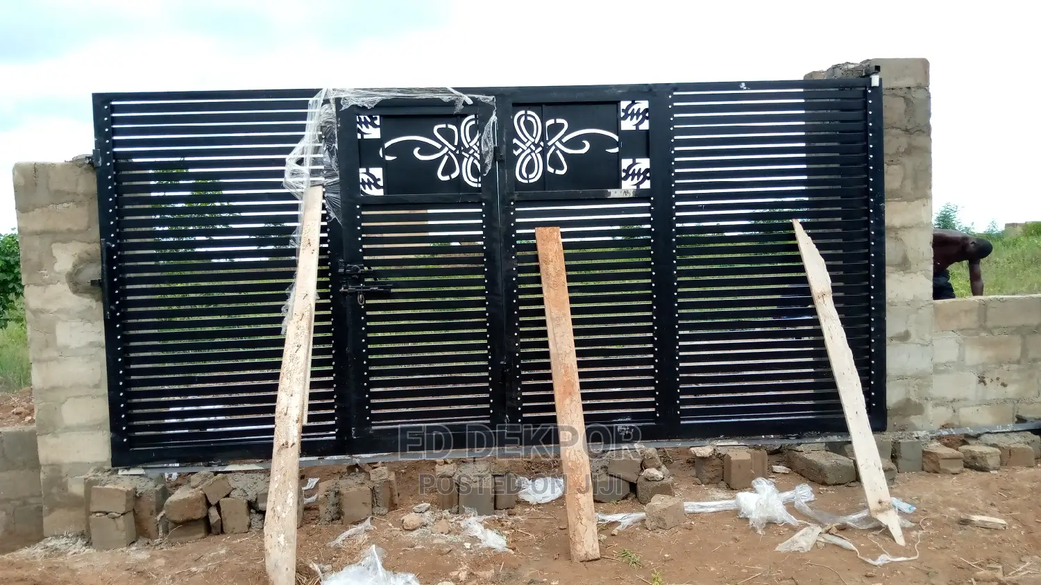 17feet by 7 Feet Sliding Gate
