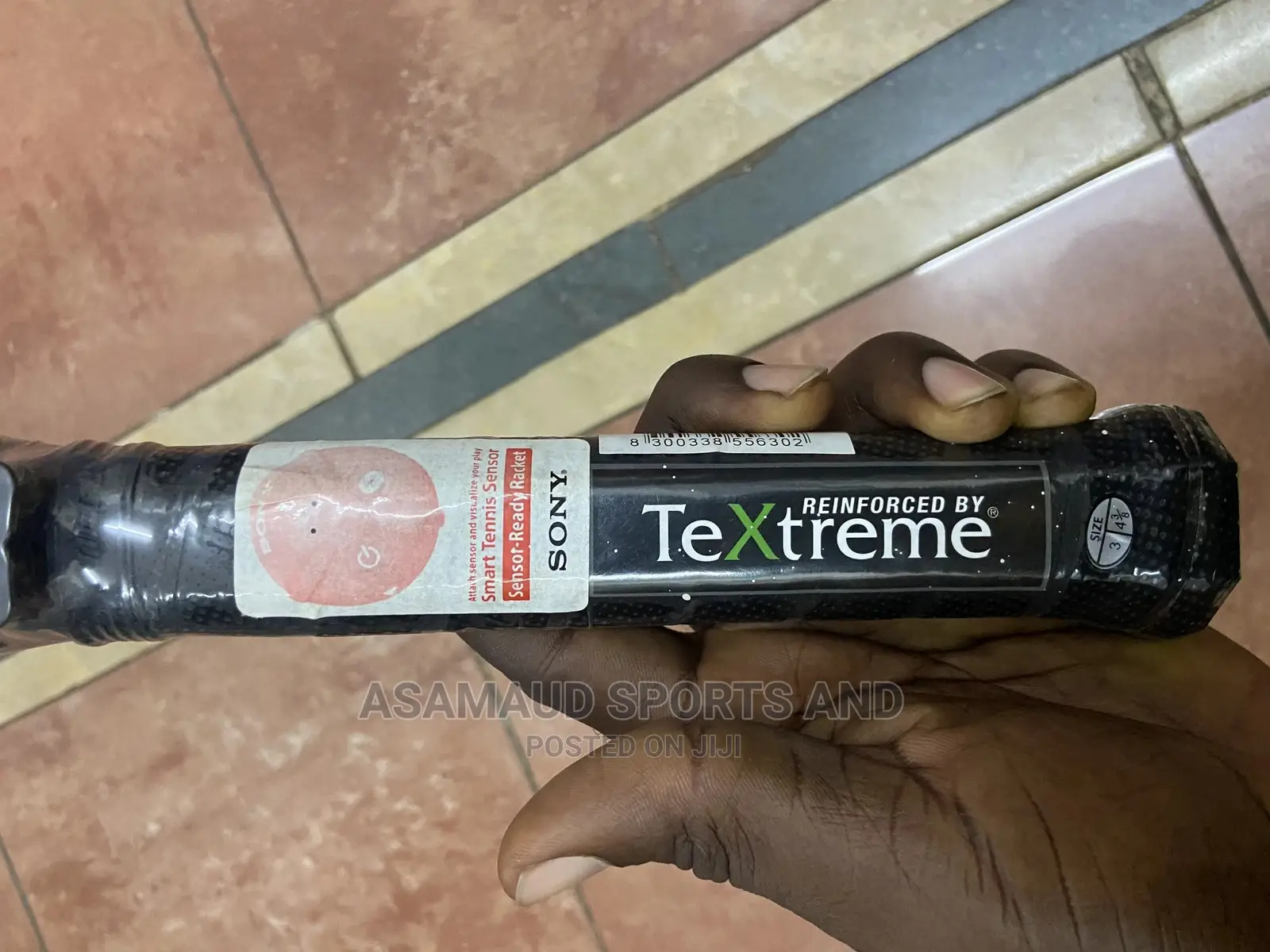 Pro Long Tennis Racquet at Cool Price