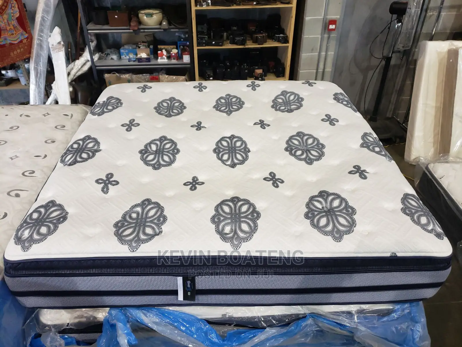 Beautyrest Eurotop Hd Beds(Queen) 60/80 14inches