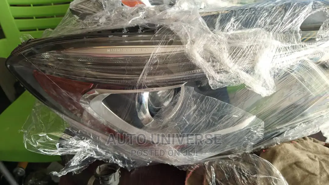 Mercedes Benz CLA 2016 Headlight Available