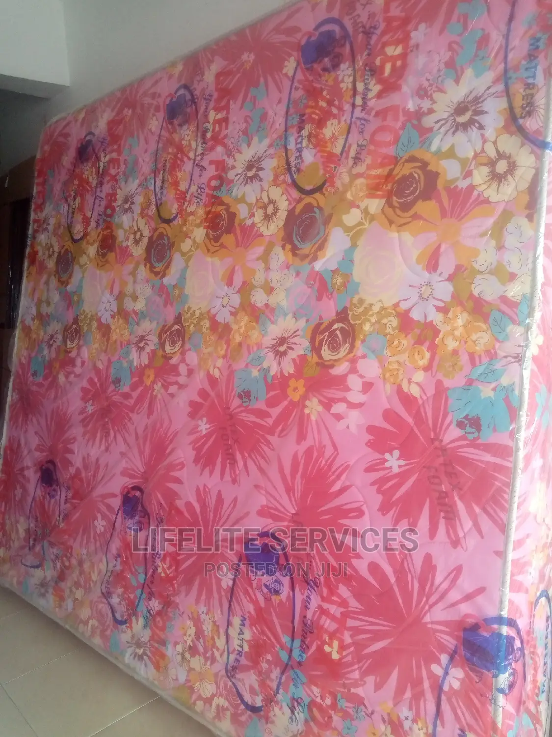 Mattress Colourful Mattress -12inches King Size