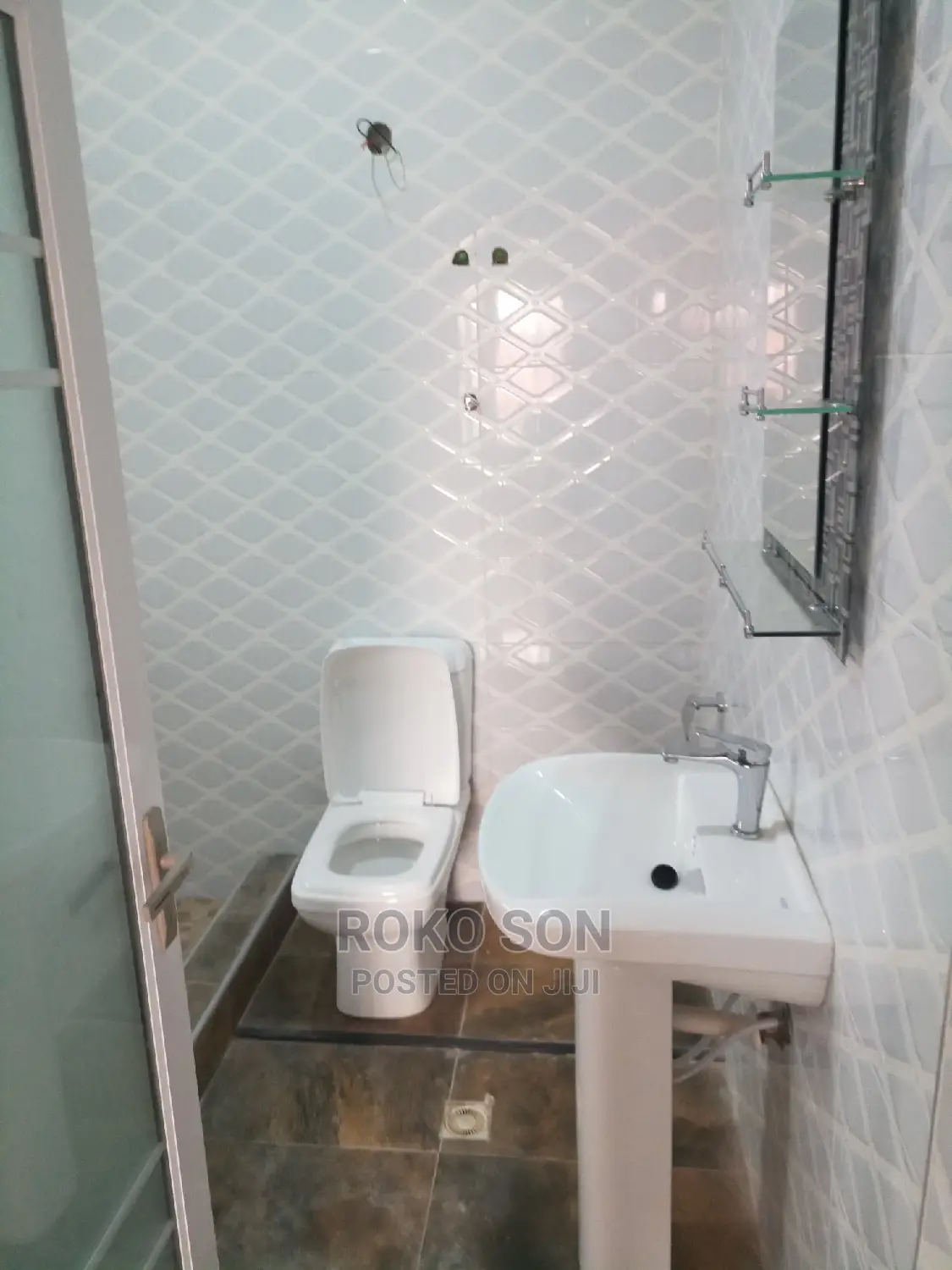 2bdrm Apartment in Dr Roko, Accra Metropolitan for rent