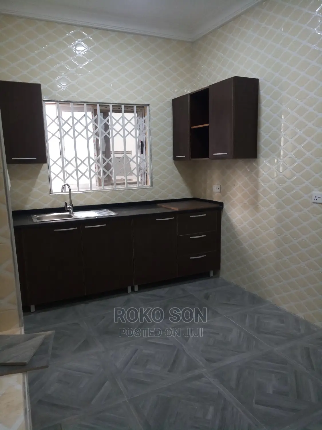 2bdrm Apartment in Dr Roko, Accra Metropolitan for rent