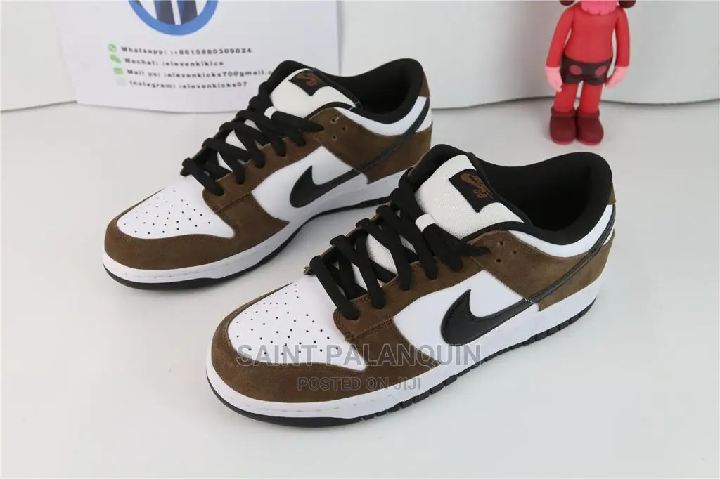 Nike Dunks