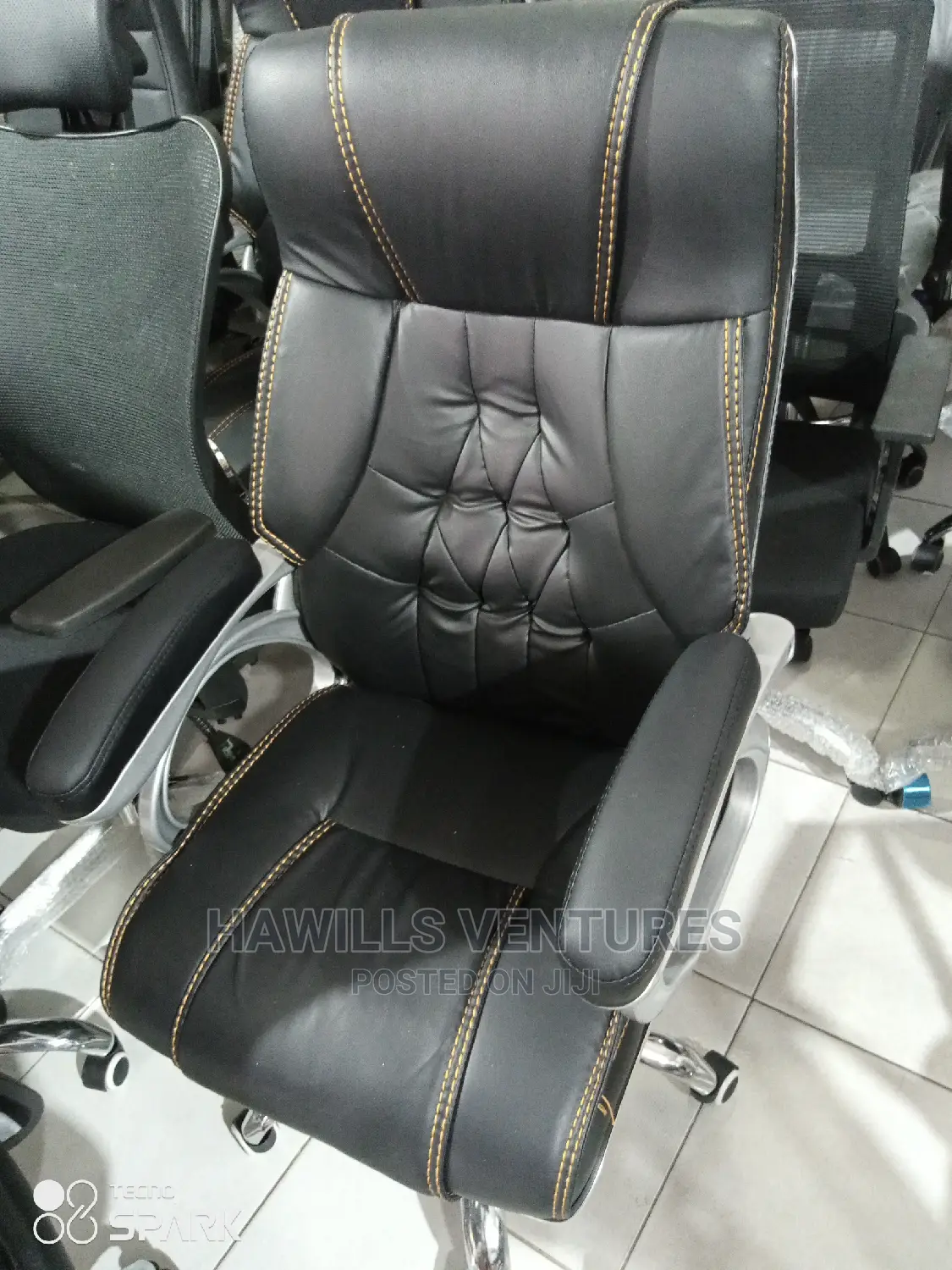 Ribbed Office Chair