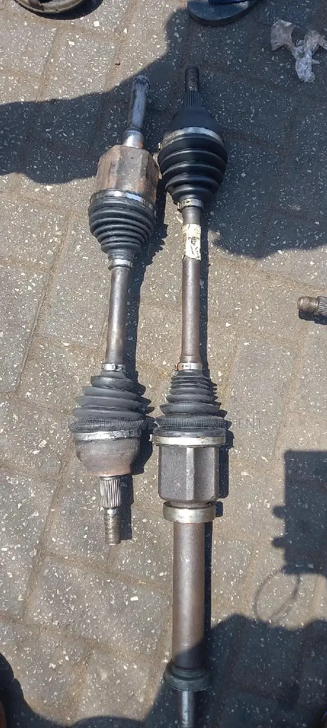 Ford Fusion 2013-2017 Home Used Drive SHAFT Pair in Stock