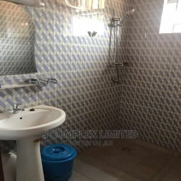 1bdrm Apartment in Osu Ako Adjei for rent