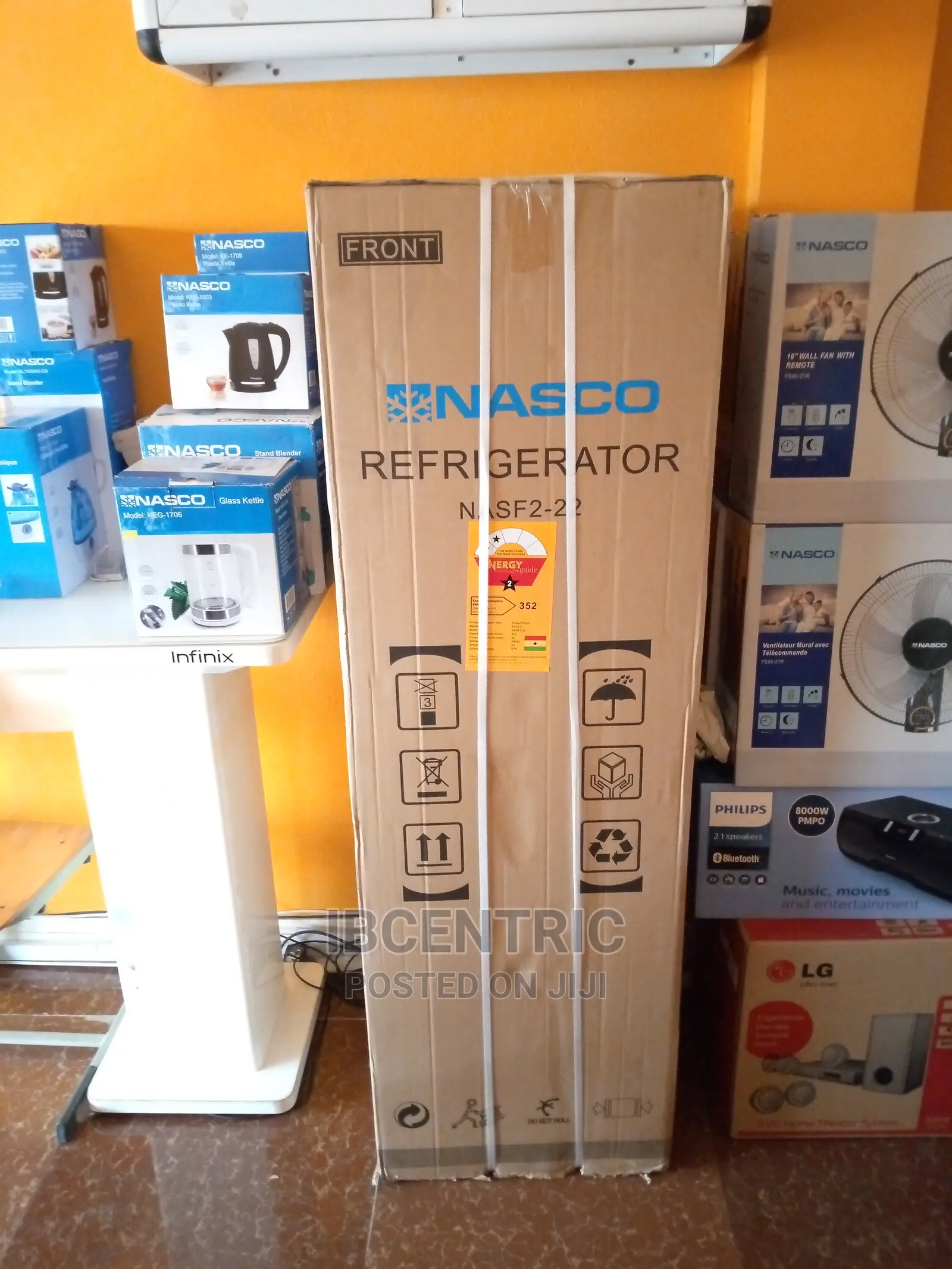 Nasco 200l Top Mount Freezer Double Door Refrigerator