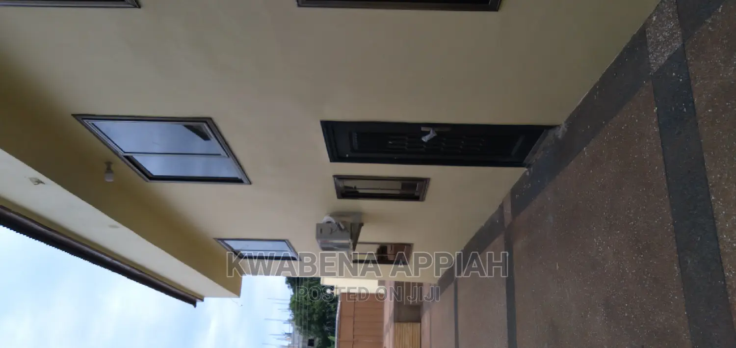 6bdrm House in Mark Estate At, Kumasi Metropolitan for rent