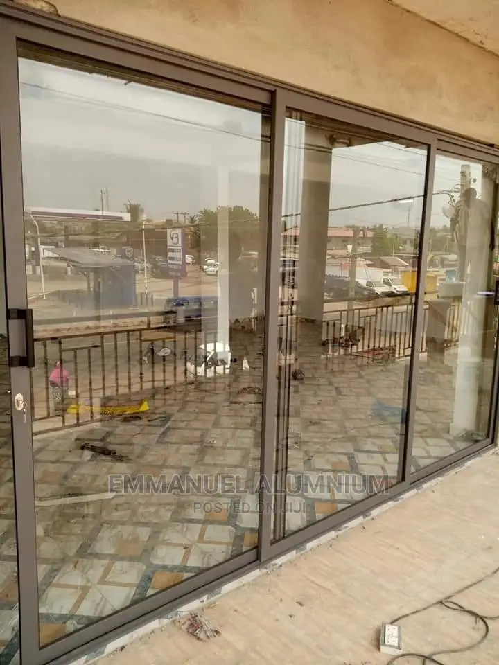 Italian 3 Base Aluminum Sliding Door