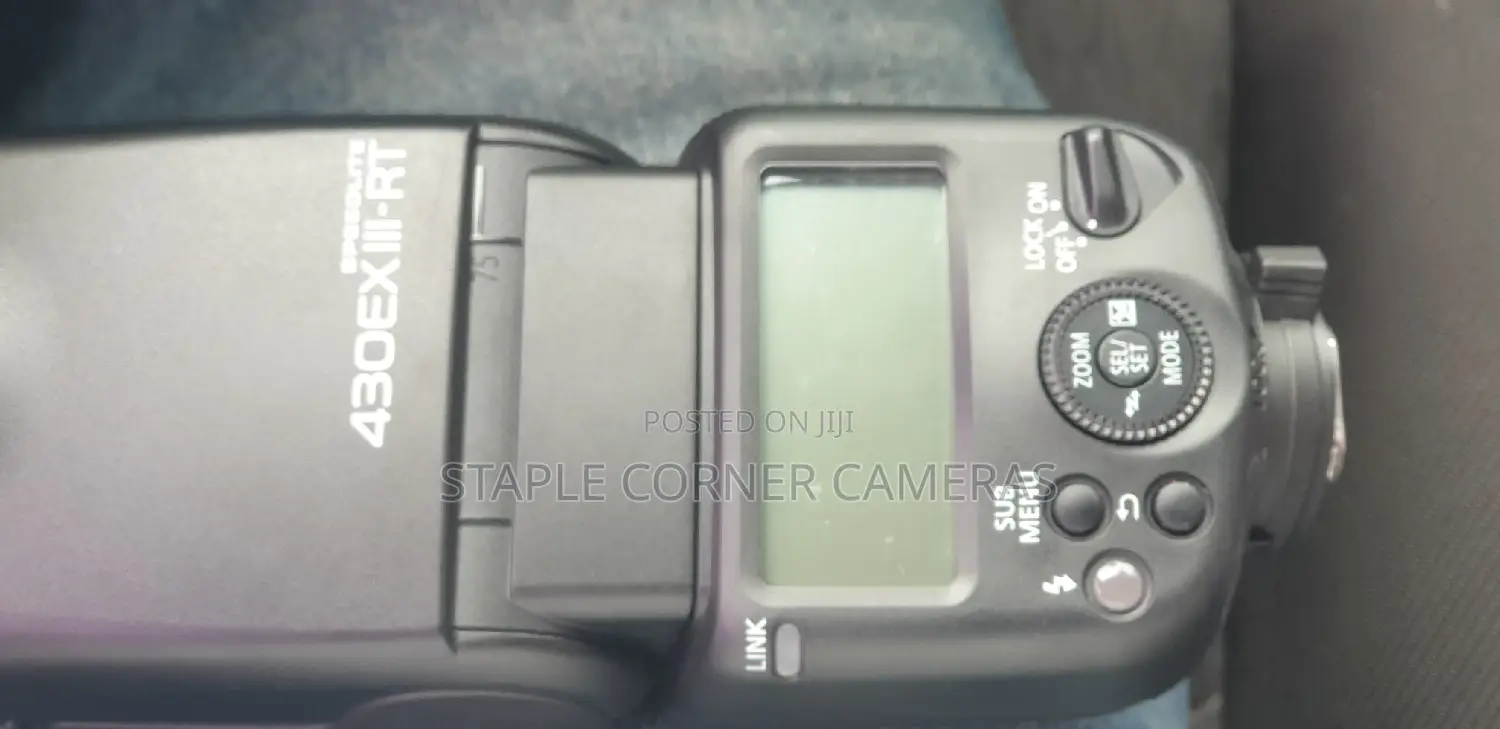 Canon 430EX III-RT Speedlight