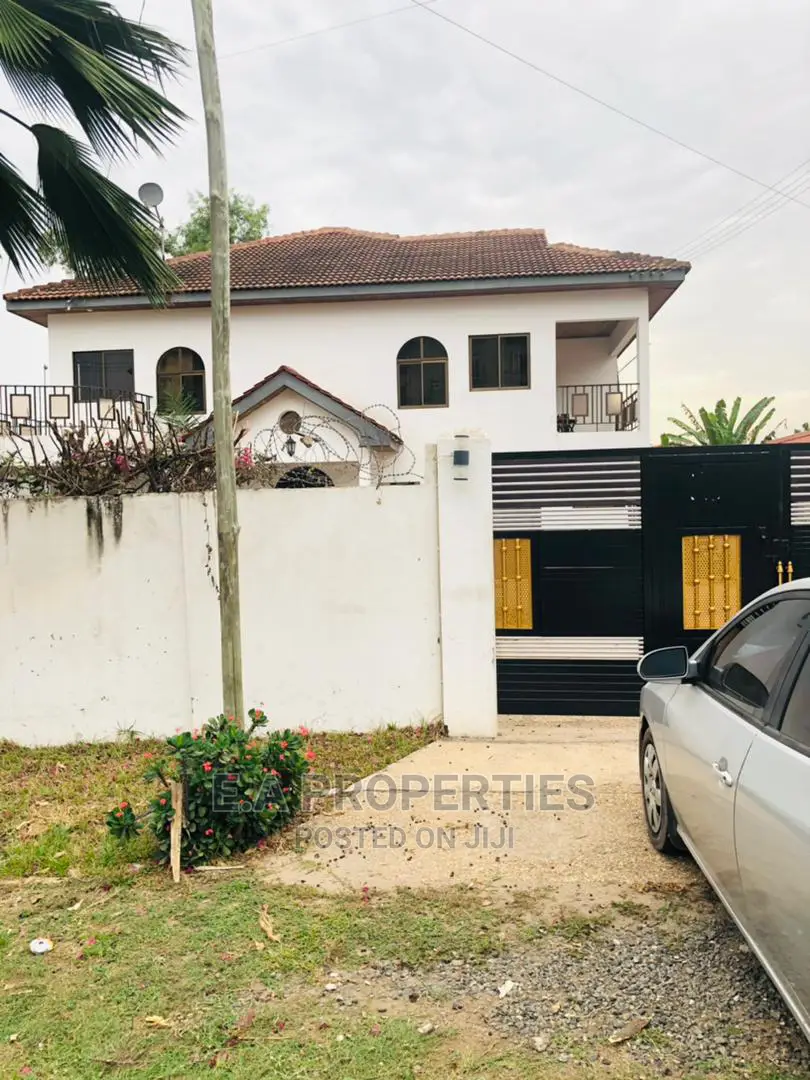 3bdrm House in East Legon, American House for Rent