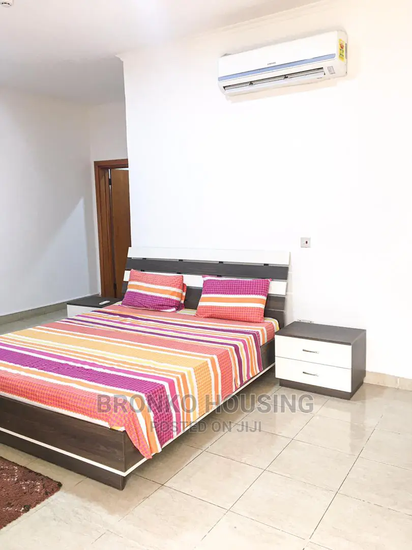 3bdrm Penthouse in Bronko Housing, Airport Residential Area for Rent