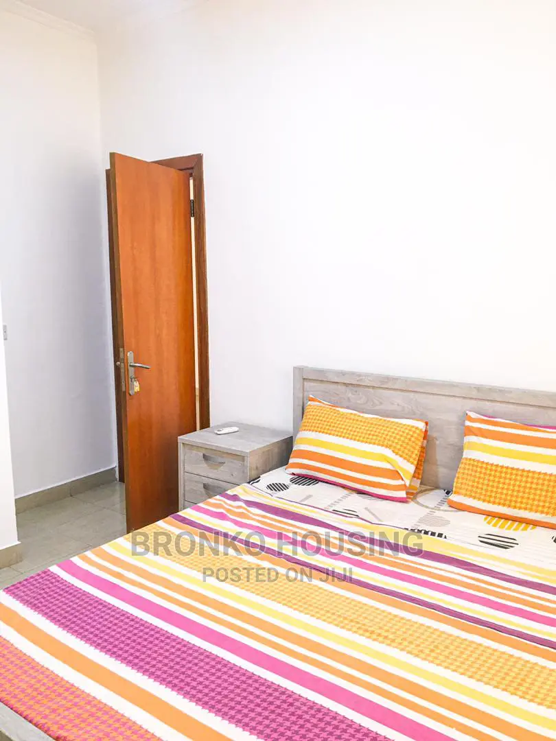 3bdrm Penthouse in Bronko Housing, Airport Residential Area for Rent
