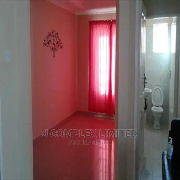 3bdrm House in Tse Addo, Accra Metropolitan for rent