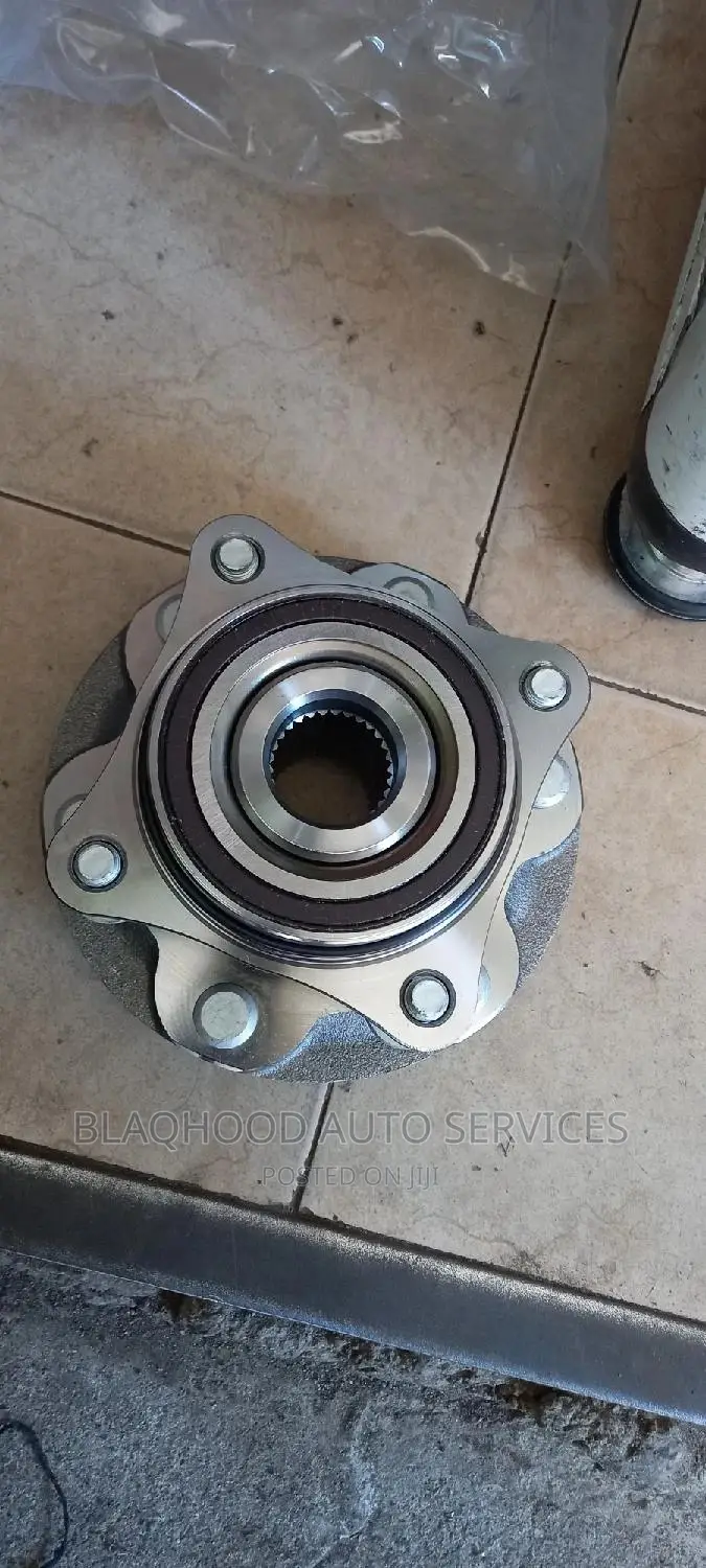 Hilux/Prado/Tundra Quality Free HUB BEARING Pair Available