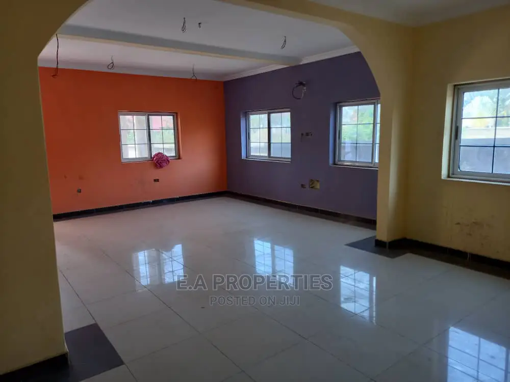 4bdrm House in East Legon, American House for Sale