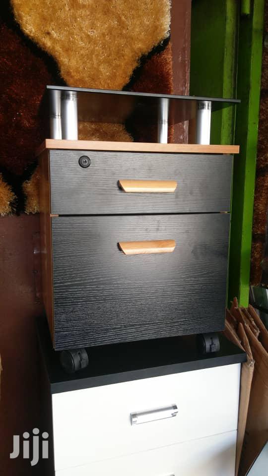 Latest Bed Side Cabinet