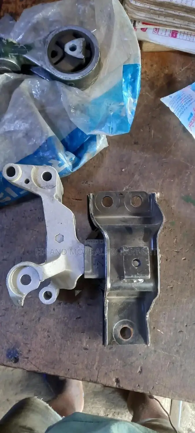 Engine and Gearbox Seat(Mount) for All Cars Available