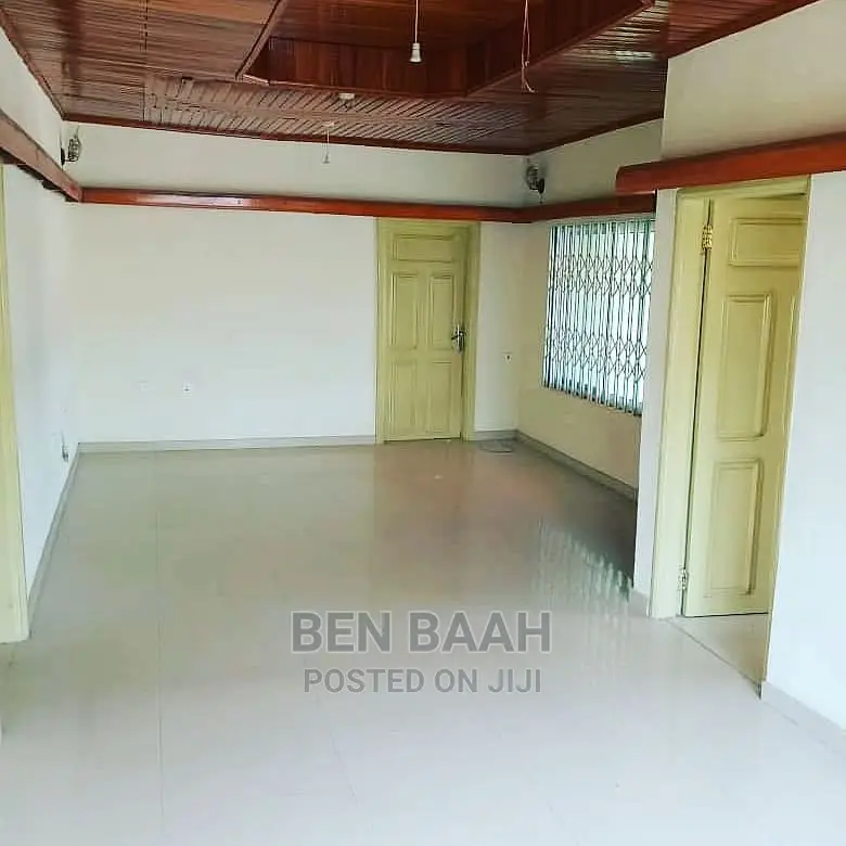 3bdrm House in Ben Properties, Ga East Municipal for Sale