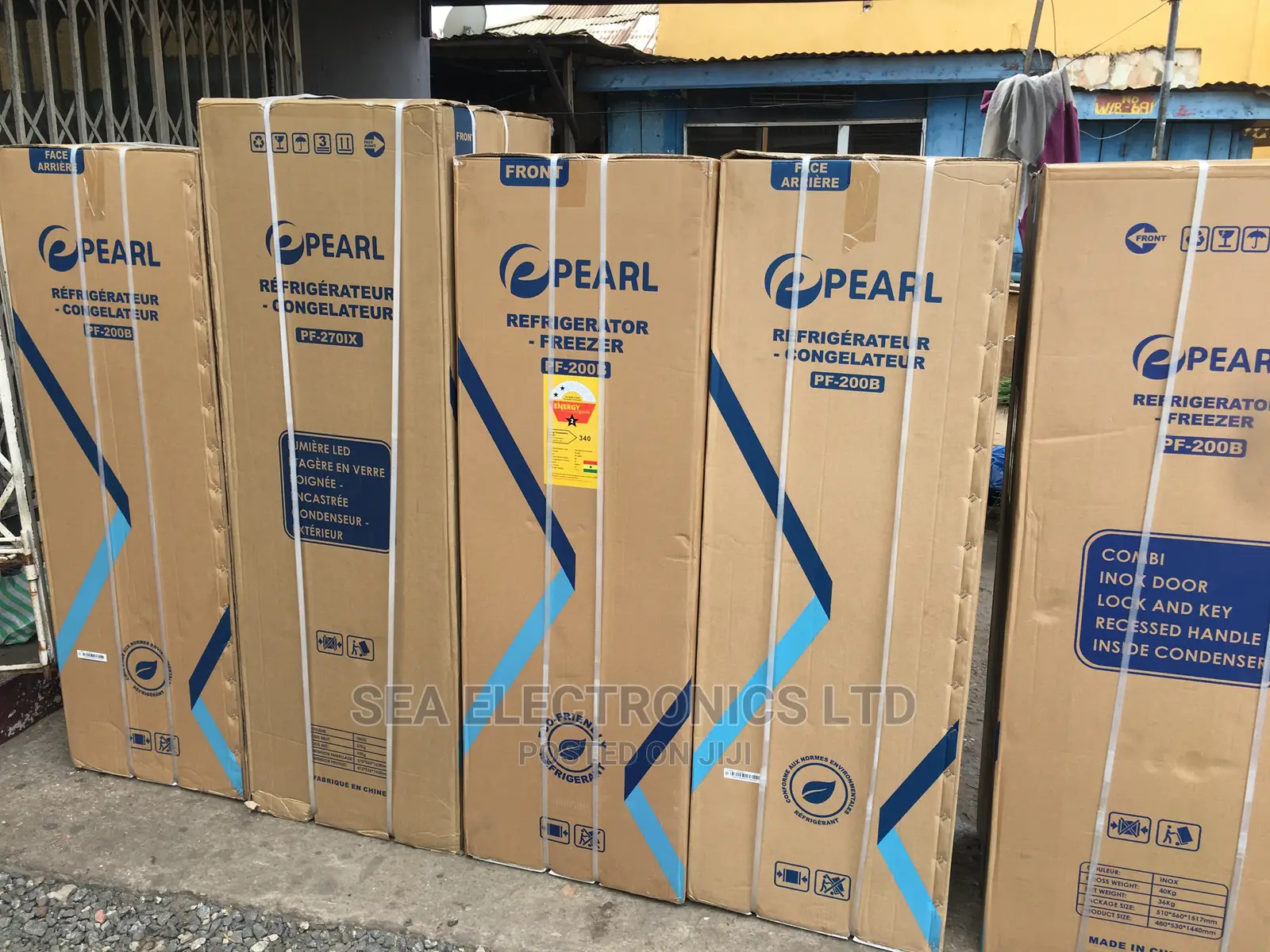 Brand New Pearl Bottom Freezer 140 Liters for Sale