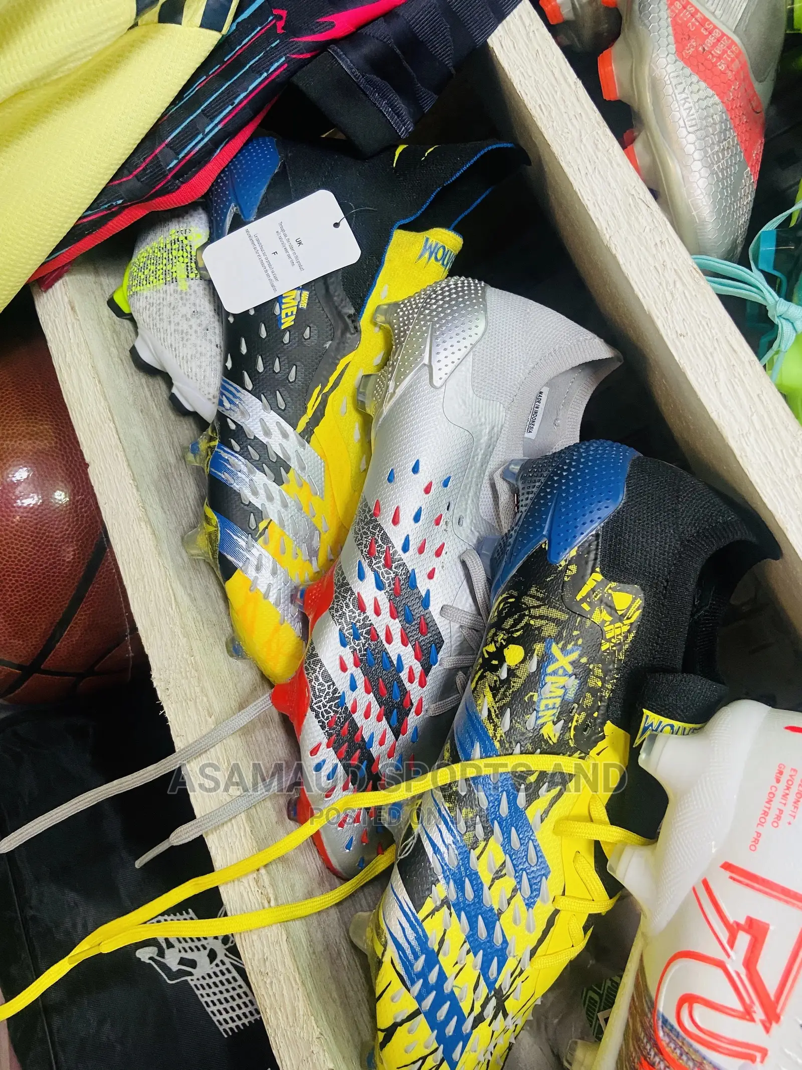 Original Adidas Predator Football Boot at Cool Price