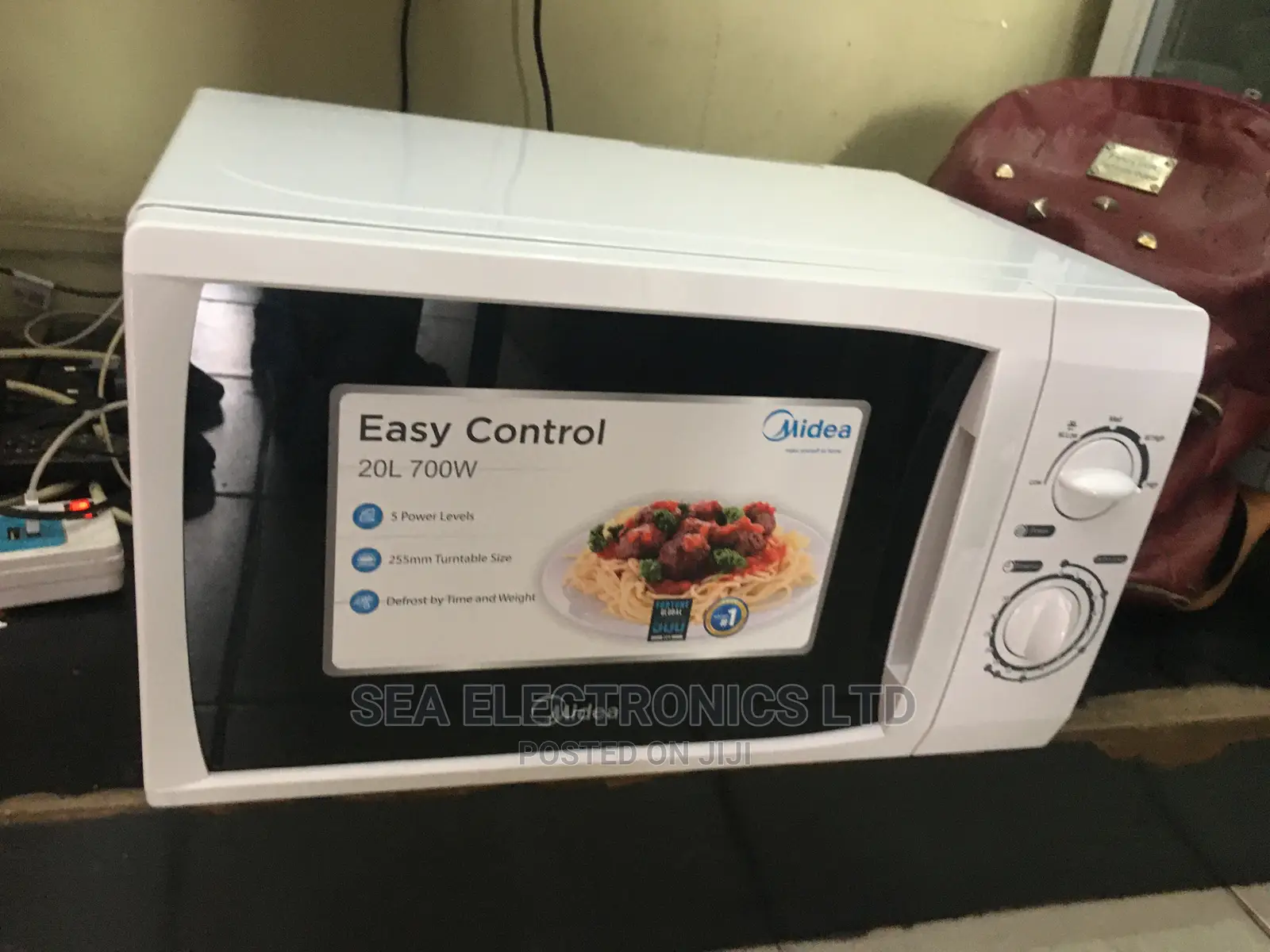 Midea Mm720ctb 20L Microwave
