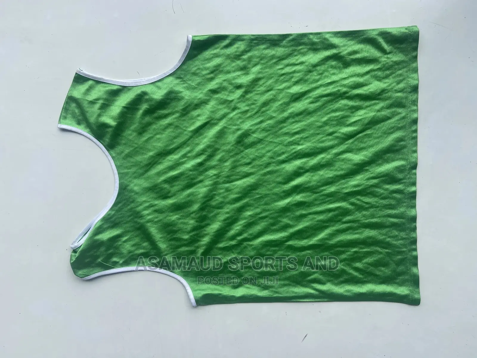 Original Plain Training Bibs at Cool Price