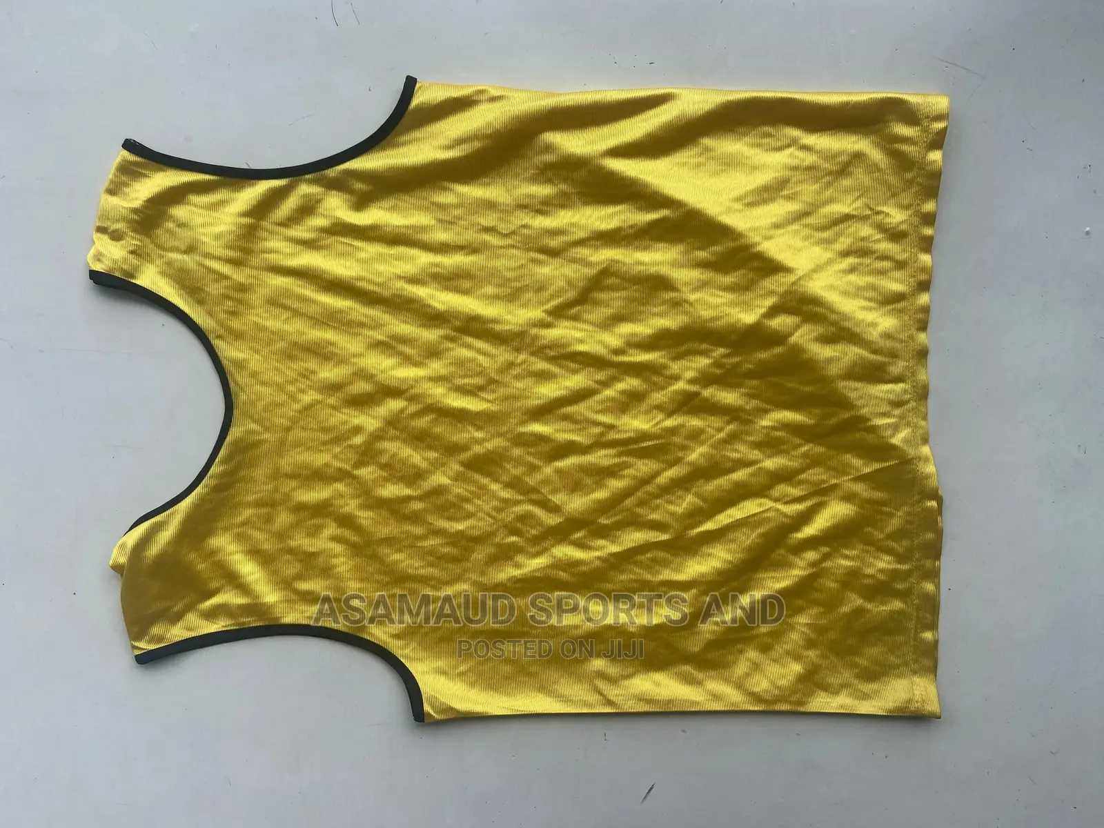 Original Plain Training Bibs at Cool Price