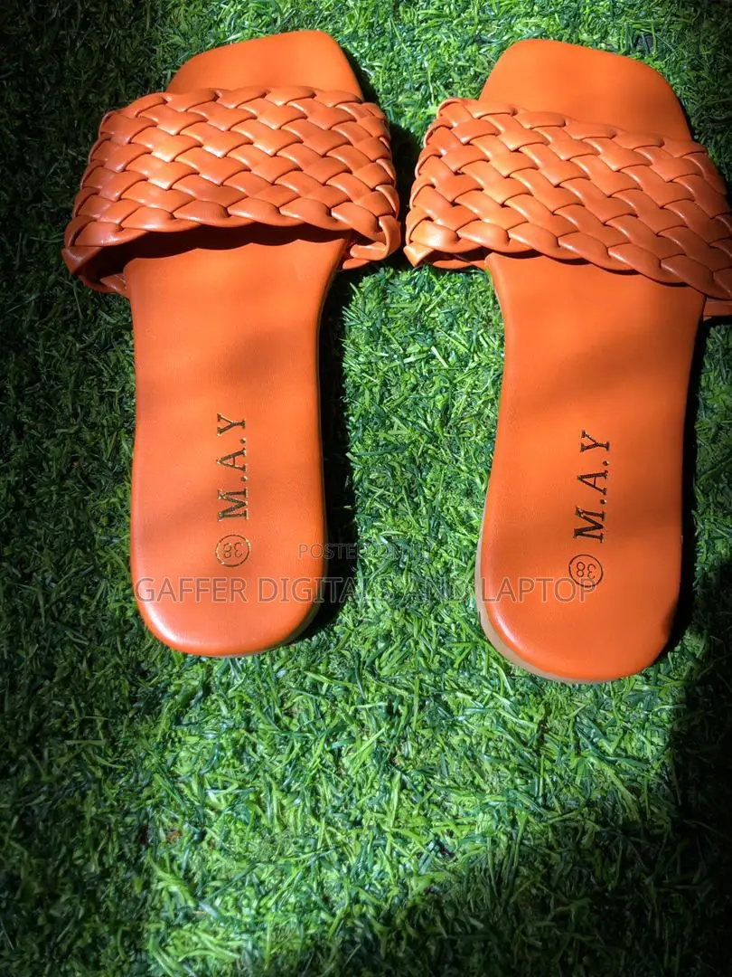 DMD Slippers